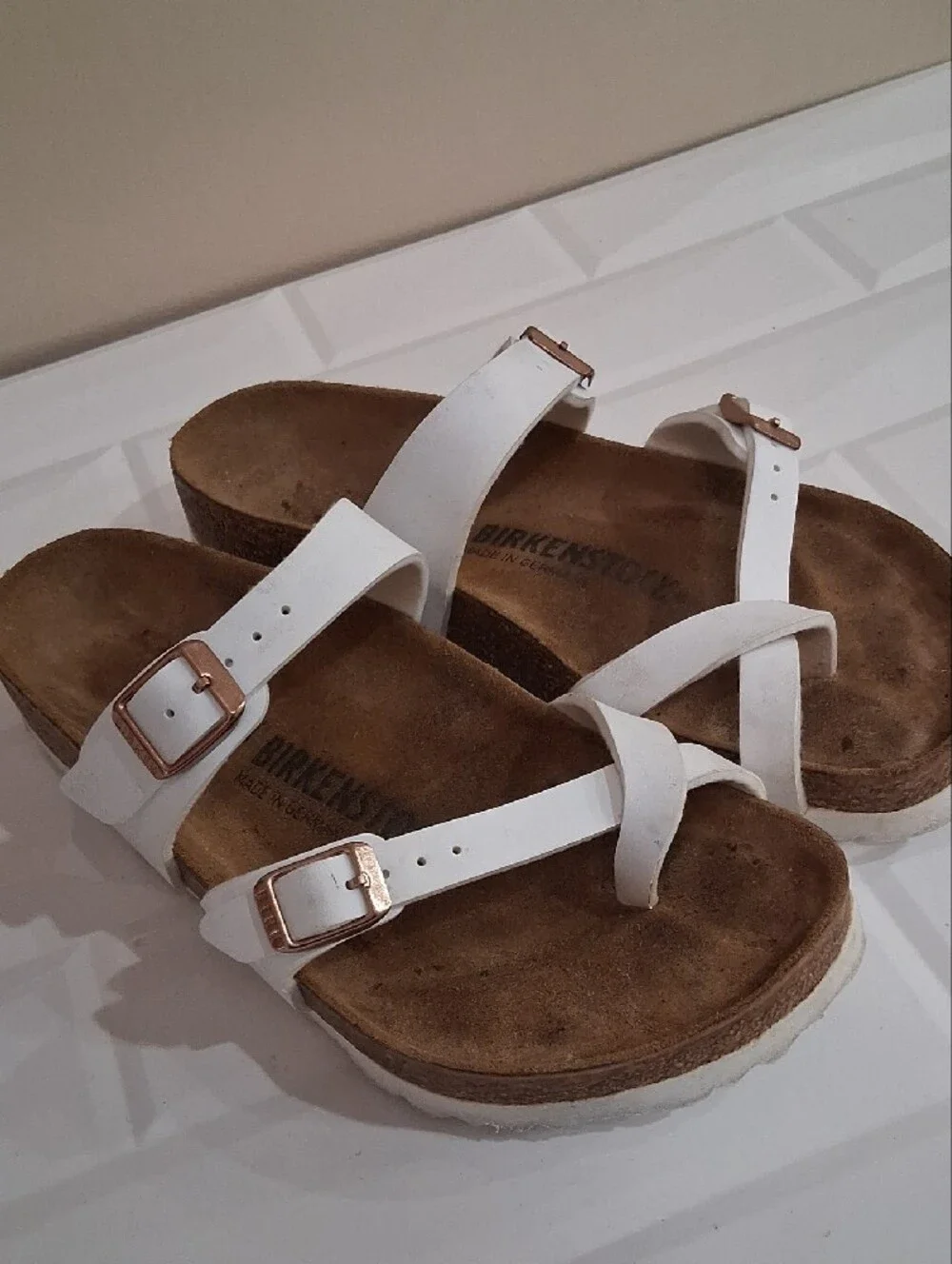 Birkenstock Mayari Women’s White Two-Strap Sandals with Rose Gold Buckles - Picture 6 of 11